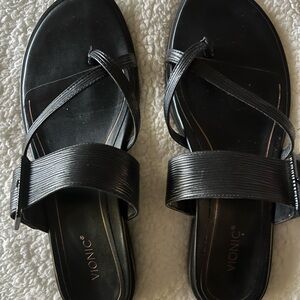 Vionic Black Women's Sandals